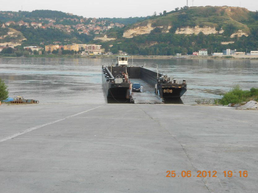 Etter masse navigering kunne fergen legge til kai