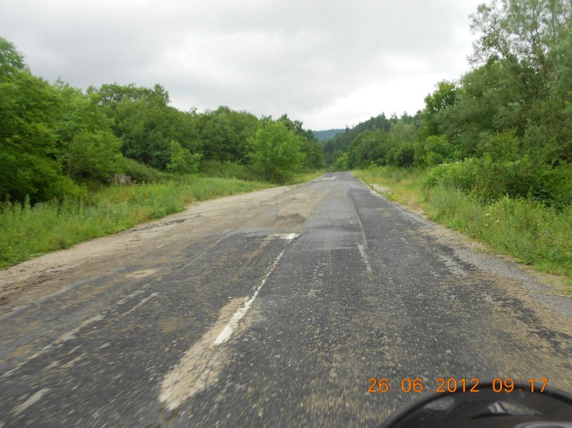 Poor Bulgarian roads Dårlige Bulgarske landeveier