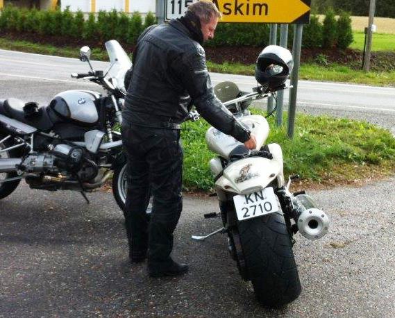 Yamaha XV1700 Warrior og BMW R850R