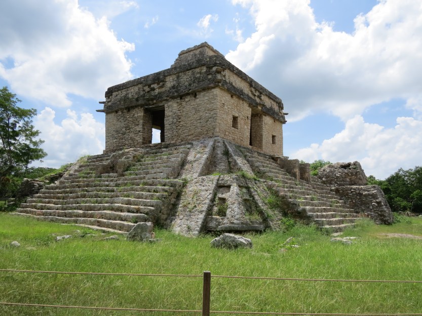 Dzibilchaltun, Temple Of The Seven Dolls (Templo de las Siete Muñecas)