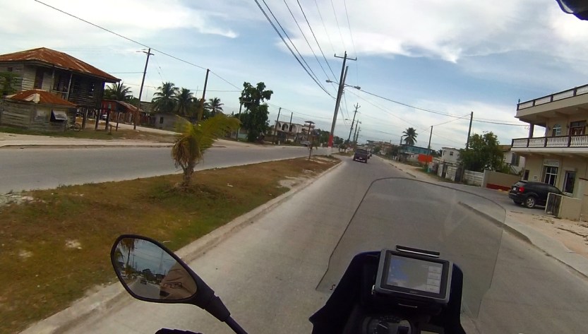 Fra Tulum Mexico til Corozal Belize