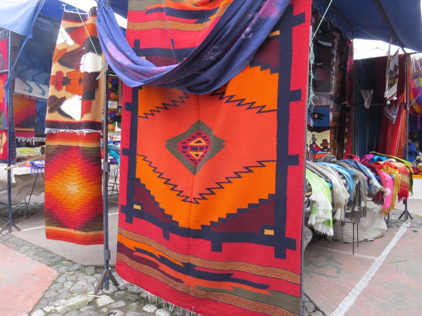 Plaza de Ponchos, Otavalo, Ecuador 