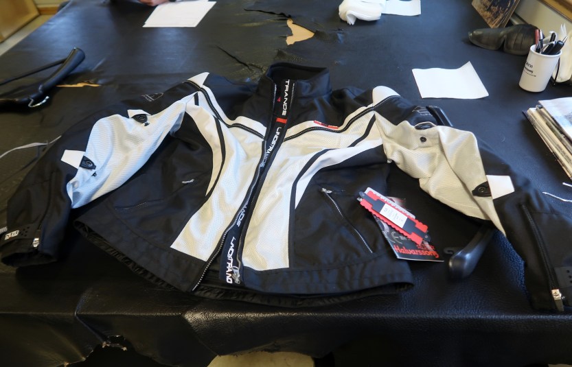 Lindstrands Flux mc jakke